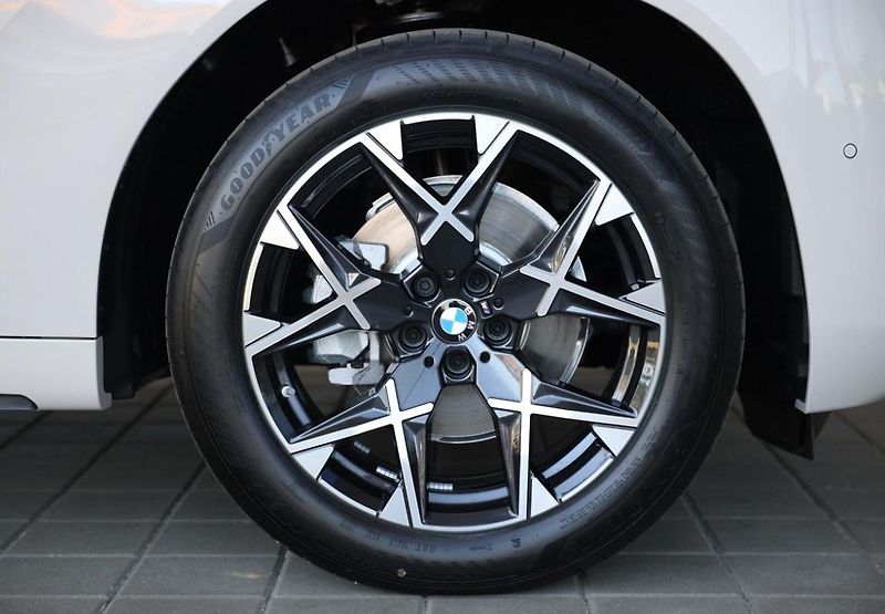 BMW X3 30e xDrive - fotka 15 z 18