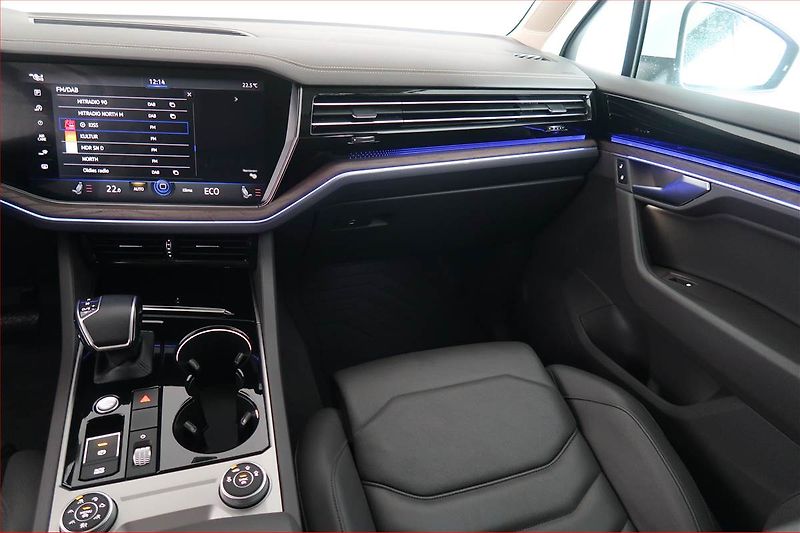 Volkswagen Touareg (2022) 3.0 TDI - fotka 8 z 23