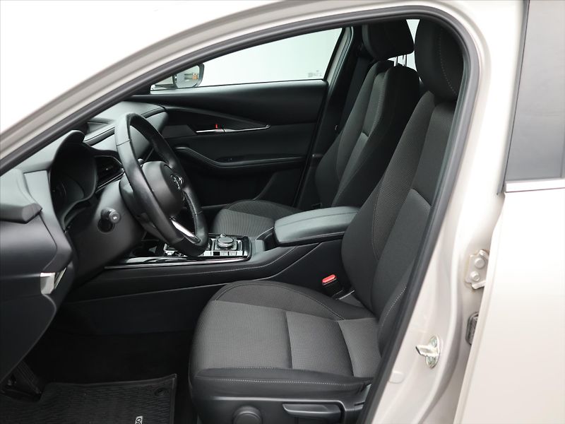 Mazda CX-30 2,0 i G150 Aut. AWD CZ 1.Maj - fotka 10 z 31