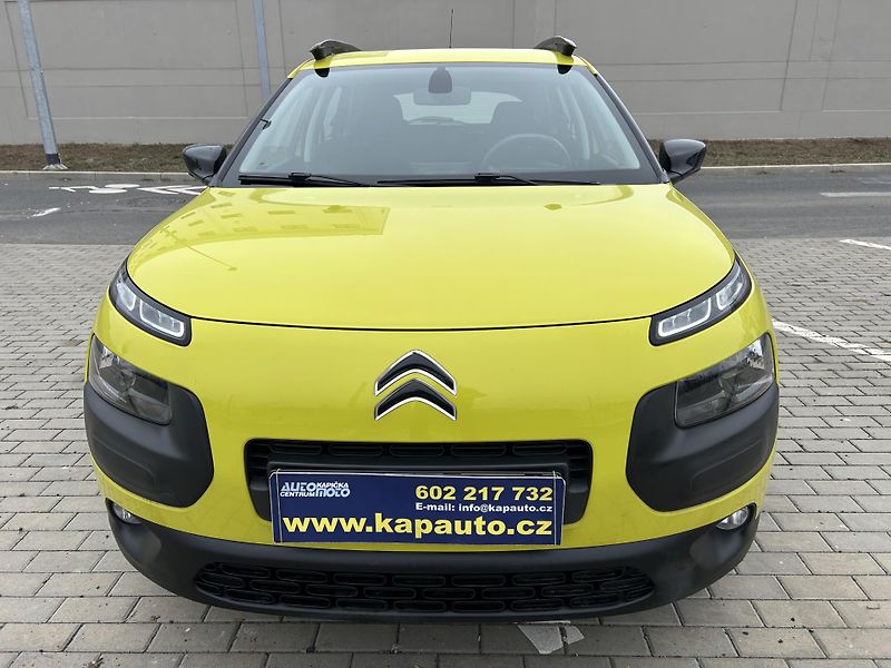 Citroën C4 Cactus 1.2 Pure Tech FEEL - fotka 2 z 37