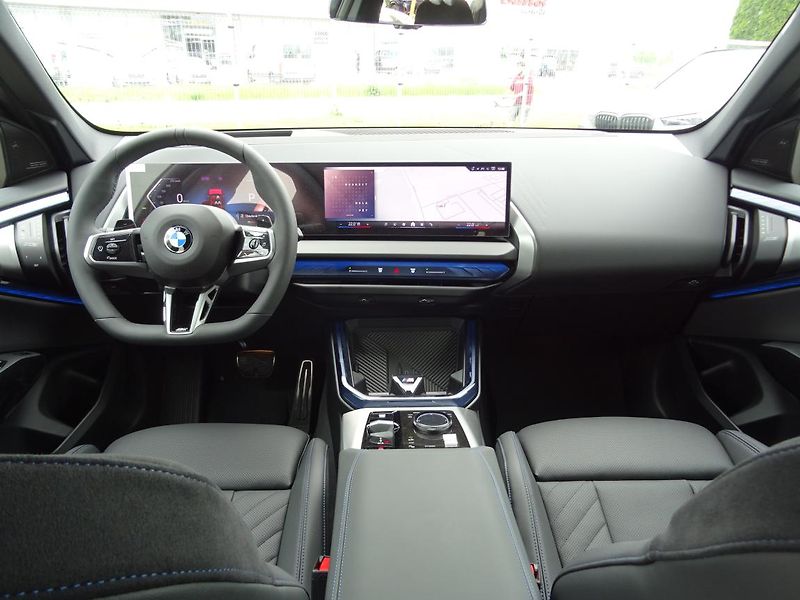BMW X3 xDrive 40d - fotka 6 z 7