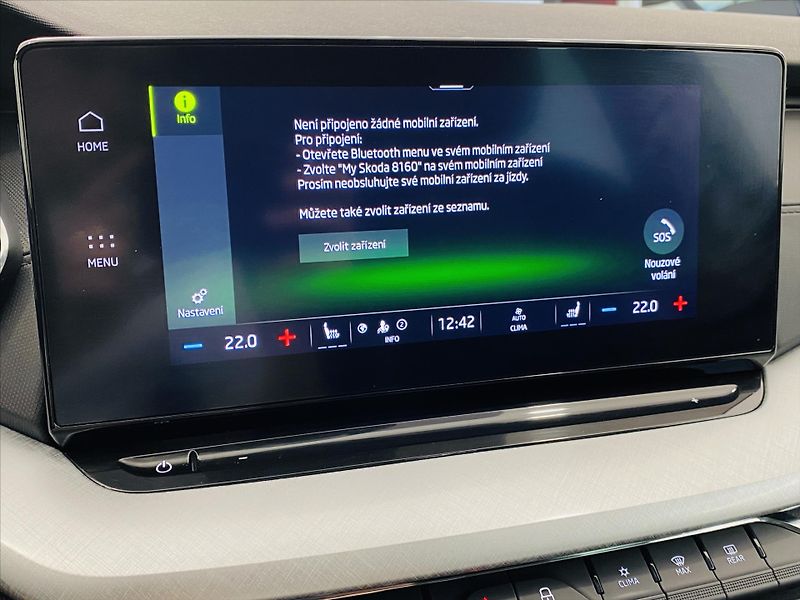 Škoda Octavia 2,0 TDI 110kW DSG Ambition - fotka 15 z 28