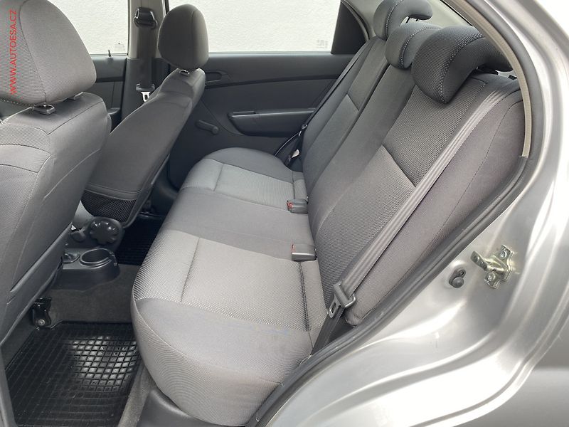 Chevrolet Aveo (2008) 1.2 i, ČR, STK4/28 - fotka 10 z 15