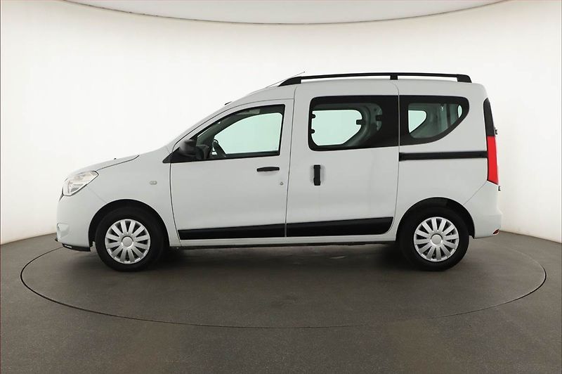 Dacia Dokker (2020) Arctica 1.5 dCi, 5Míst, ČR - fotka 3 z 12
