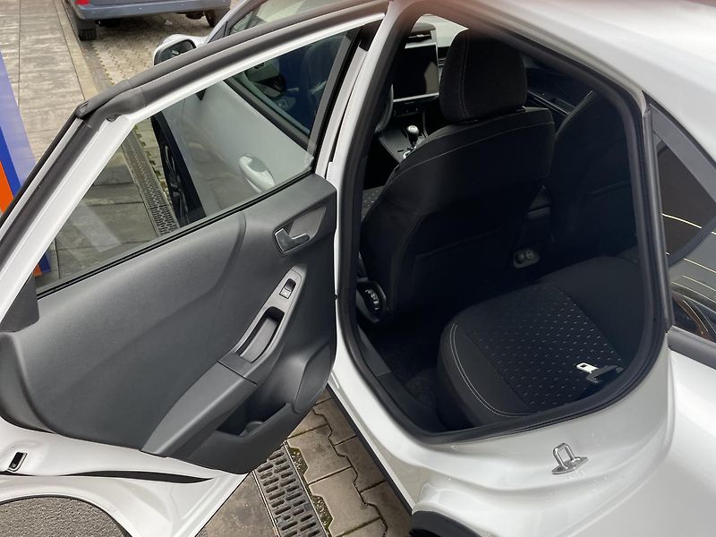 Ford Puma Titanium 1.0 EcoBoost 92kW MAN - fotka 7 z 31