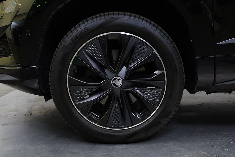 Škoda Karoq - fotka 10 z 29