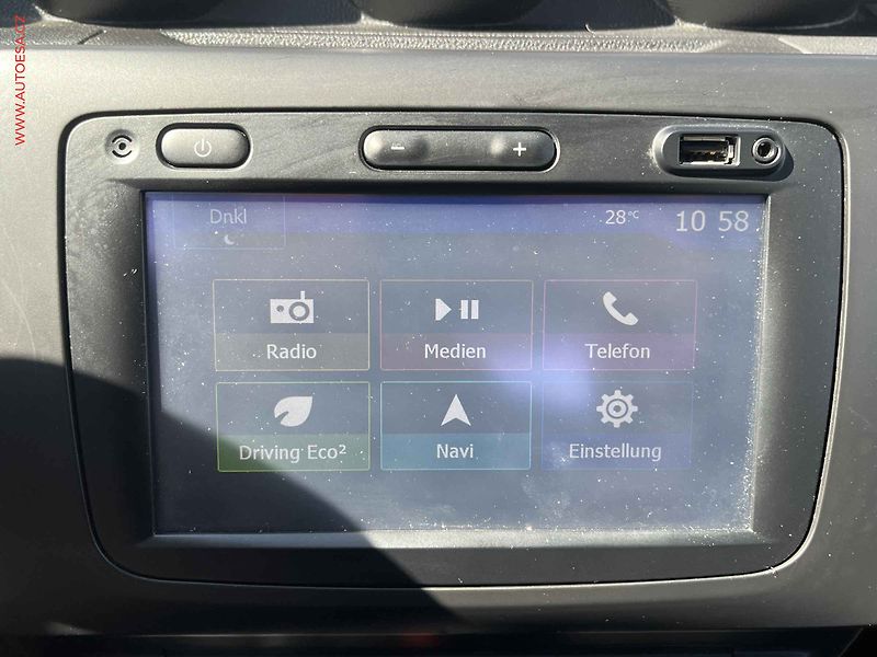 Dacia Duster (2018) 1.6 SCe, Comfort, kamera, TZ - fotka 11 z 13