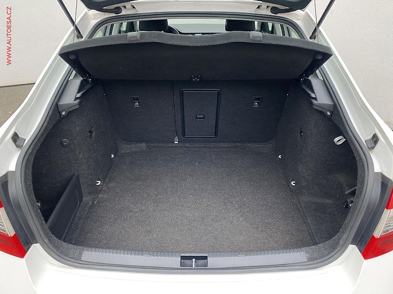 Škoda Octavia (2017) 1.6 TDi, ČR, Ambition - fotka 7 z 17