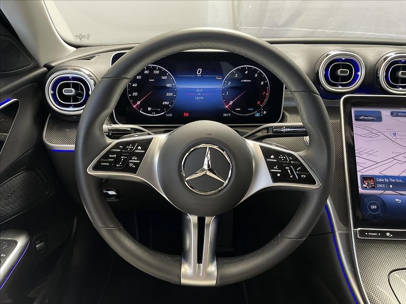 Mercedes-Benz Třídy C 200 4MATIC Avantgarde - fotka 10 z 22