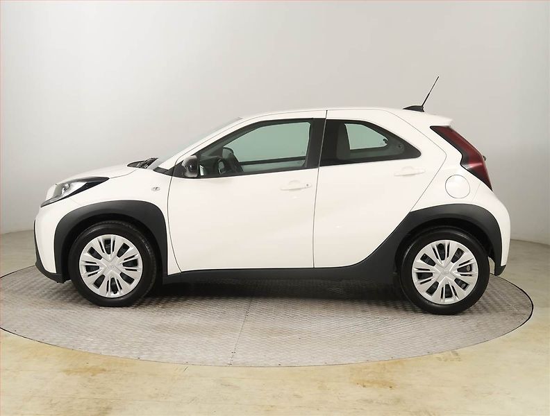 Toyota Aygo (2023) 1.0 VVT-i, Automat, ČR,1.maj - fotka 3 z 18