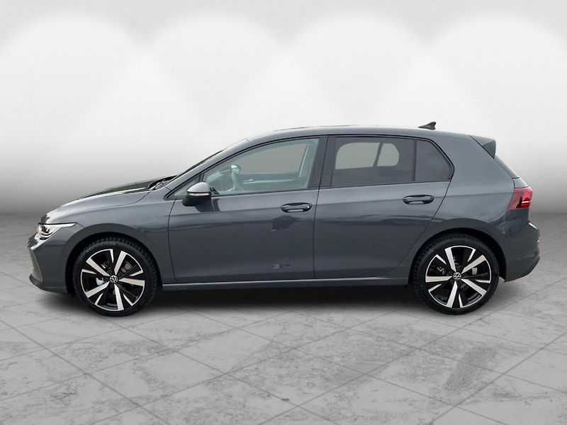 Volkswagen Golf 1.5TSI PEOPLE - fotka 4 z 22