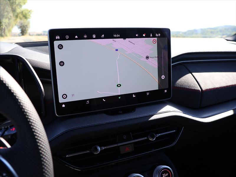 Škoda Kodiaq 2,0 TSI DSG 4x4 RS DPH - fotka 23 z 33