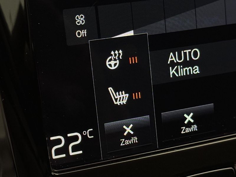 Volvo S90 B5 AWD MOMENTUM PRO  - fotka 41 z 45