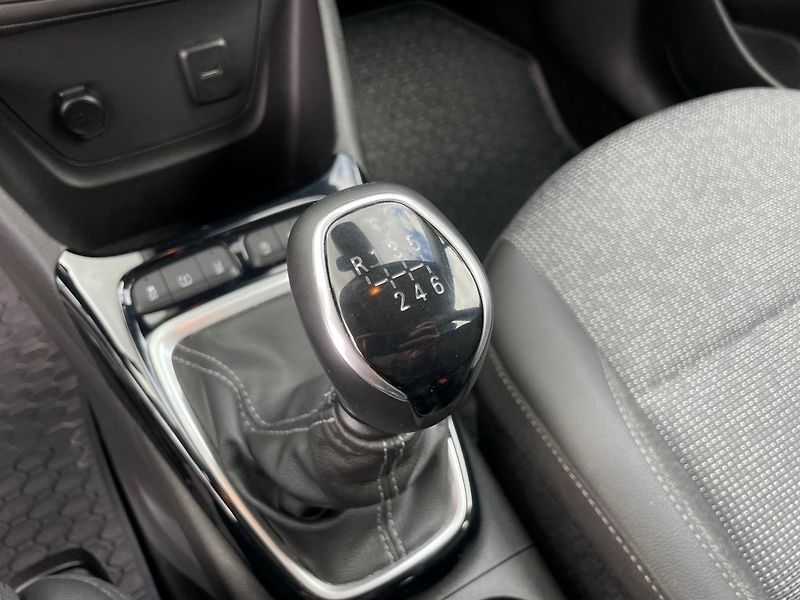 Opel Crossland Elegance 1,2 Turbo, 1. maj, ČR - fotka 20 z 33