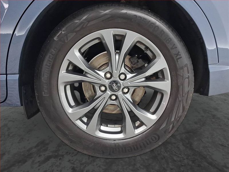 Ford Kuga (2021) ST-Line X 1.5 EcoBoost - fotka 15 z 22