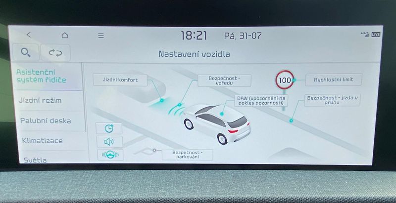 Kia EV6 (2023) 58 kWh, 2023 - fotka 18 z 26