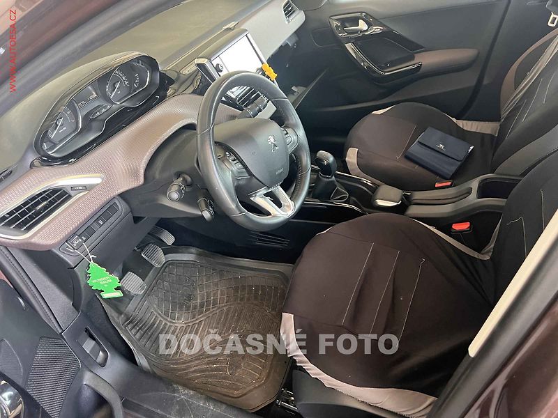Peugeot 2008 (2014) 1.6i, ČR, LPG v TP - fotka 3 z 3