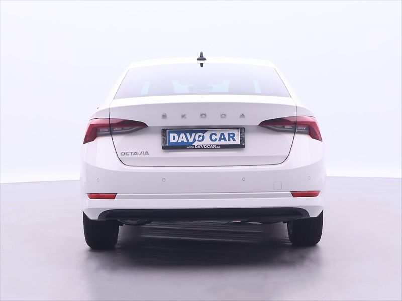 Škoda Octavia 2,0 TDI 85kW DSG Style CZ - fotka 6 z 39