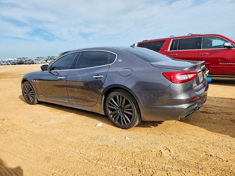 Maserati Quattroporte (2019) S - fotka 3 z 11