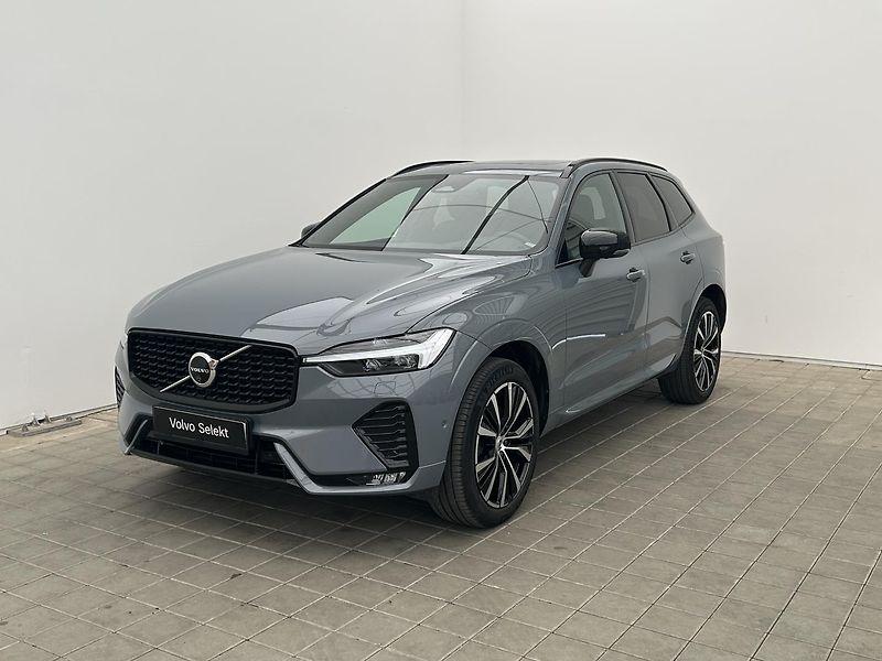 Volvo XC60 2.0 B4 4x4 ULTIMATE - fotka 1 z 31