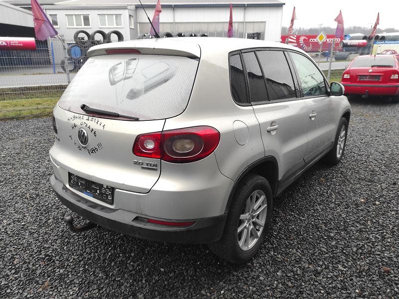Volkswagen Tiguan  2.0TDI - fotka 6 z 12