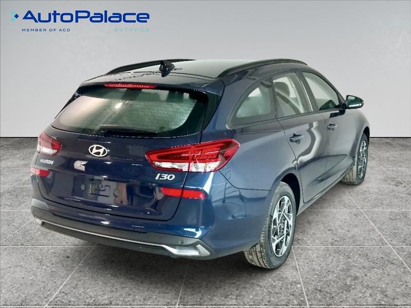 Hyundai i30 1,5 DPi INDIVIDUAL !AKČNÍ CENA - fotka 4 z 7