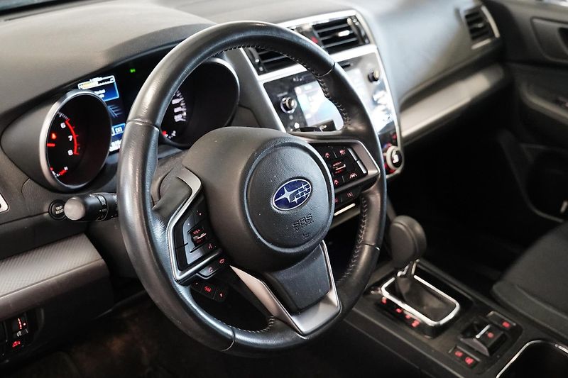 Subaru Outback - fotka 6 z 6