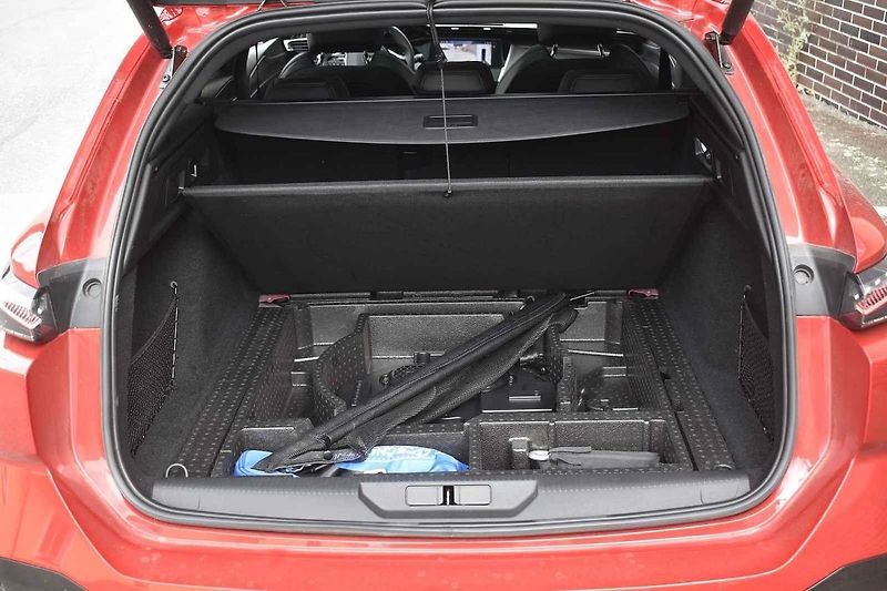 Peugeot kombíky umí. Platí to i novém 308 SW