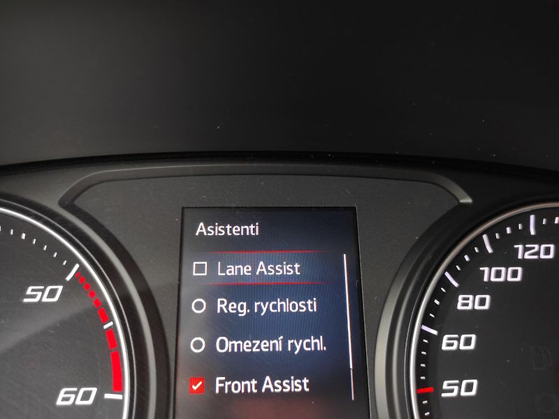 Seat Ateca 1.6CR 85kW, DSG, STYLE - fotka 34 z 52