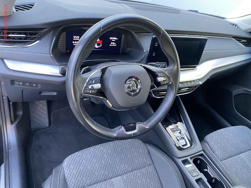 Škoda Octavia (2022) 2.0 TDi, 2.maj,ČR, Style - fotka 12 z 20