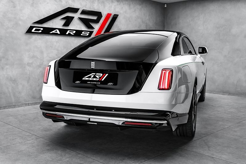 Rolls-Royce Spectre - fotka 5 z 29