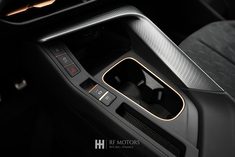 Cupra Terramar (2025) VZ 2.0 TSI 265 4DRIVE - fotka 46 z 51