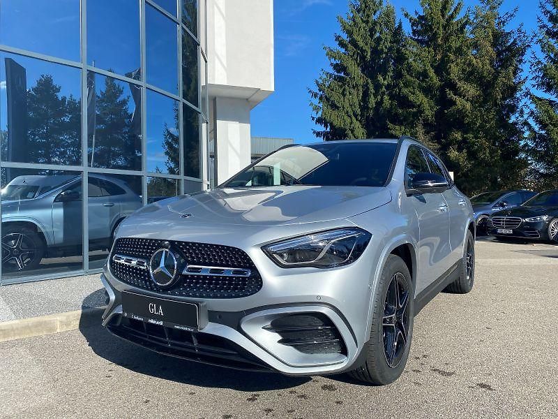 Mercedes-Benz GLA GLA 200 d 4M