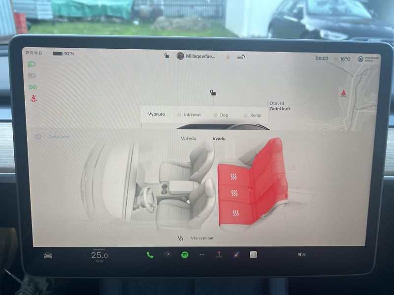 Tesla Model 3 LONG RANGE DUAL MOTOR SOH 96% - fotka 22 z 54