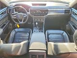 Volkswagen Atlas (2023) Auto na cestě - náhled 8