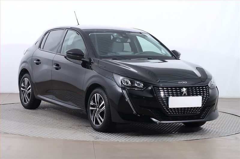 Peugeot 208 (2021) Allure 1.2 PureTech - fotografie inzerátu