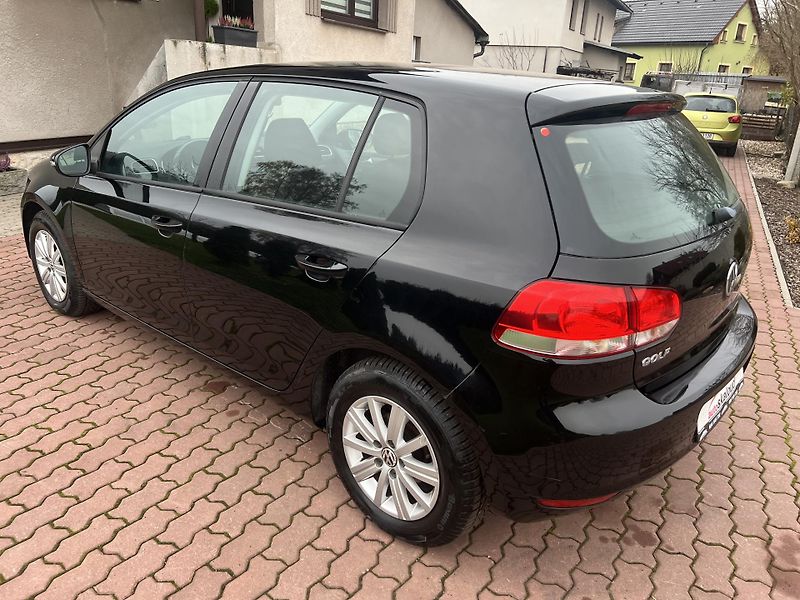Volkswagen Golf 1.2TSI 77KW,ALU,DIGIKLIMA,ESP - fotka 4 z 41