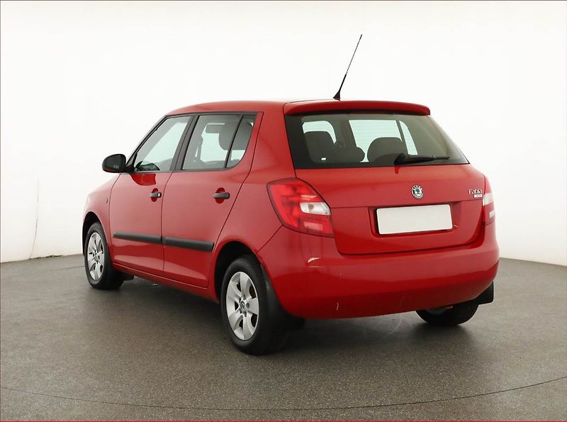 Škoda Fabia (2009) 1.2, nová STK, jezdí výborně - fotka 4 z 14
