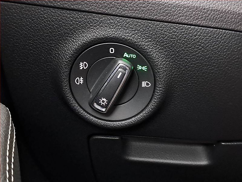 Škoda Superb (2021) Style 2.0 TDI - fotka 18 z 20