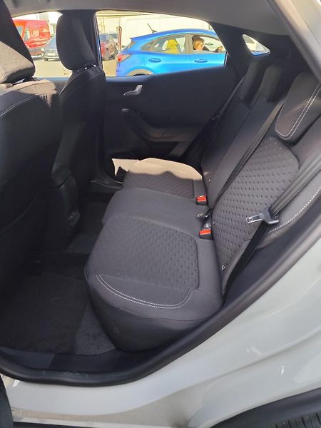 Ford Puma (2025) 1.0 EcoBoost Hybrid 125k - fotka 11 z 18
