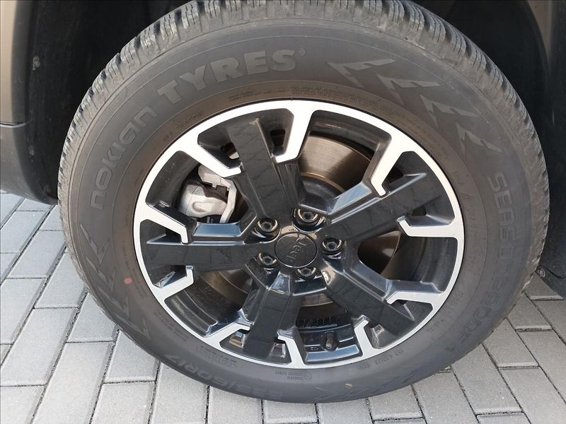 Jeep Compass 1,3 PHEV 132kW,TRAIL HAWK - fotka 25 z 50