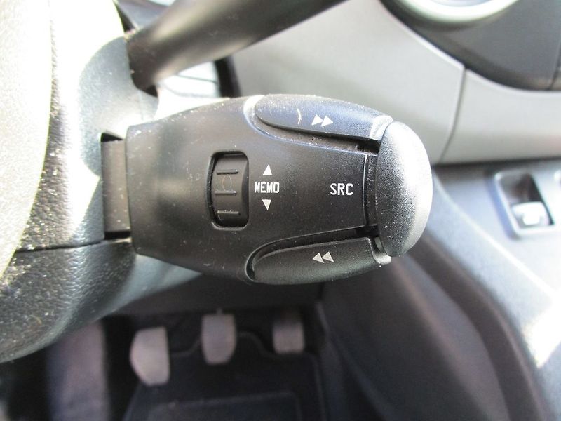Citroën Berlingo 1,6HDI-73KW-KOUPEN ČR+NOVÁ STK - fotka 16 z 25