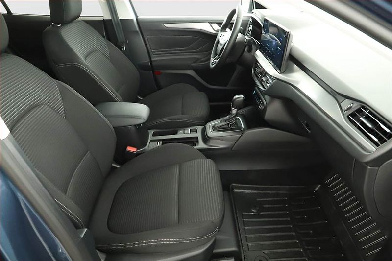 Ford Focus (2024) 1.0 MHEV - fotka 7 z 15