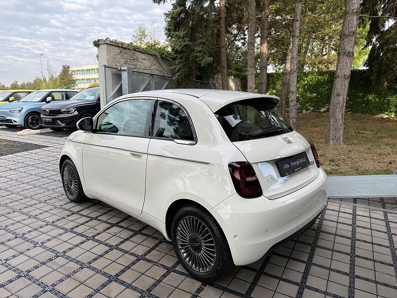 Fiat 500 LaPrima 42 kWh JBL - fotka 4 z 32