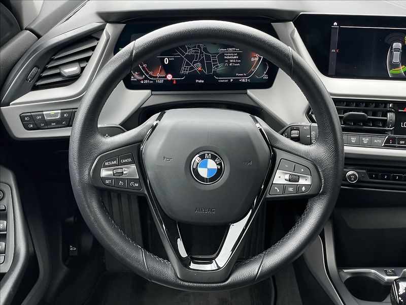 BMW Řada 1 2,0 118d A8 LED+PDC+ACC - fotka 8 z 22