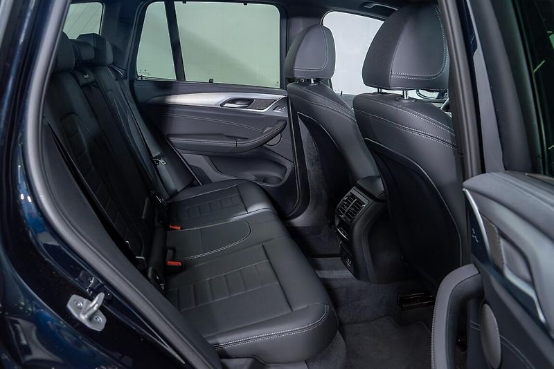 BMW X3 xDrive30d - fotka 12 z 13