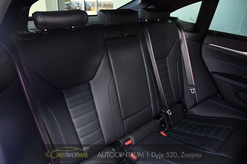 BMW Řada 4 420d xD MSPORT 3L-ZÁRUKA 1M ČR - fotka 19 z 62