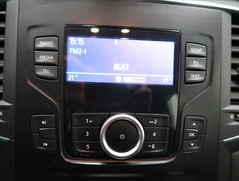 Renault Mégane 1,5 DCi ČR 1. MAJITEL DPH - fotka 16 z 21