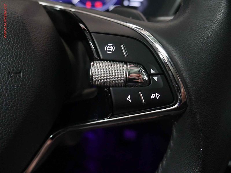 Škoda Octavia (2020) 2.0TDi, ČR, Style, DSG, LED - fotka 15 z 23