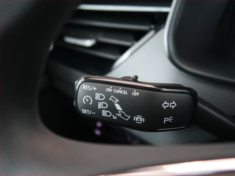 Škoda Scala (2024) 1.0 TSI, Serv.kniha, Navi - fotka 22 z 22